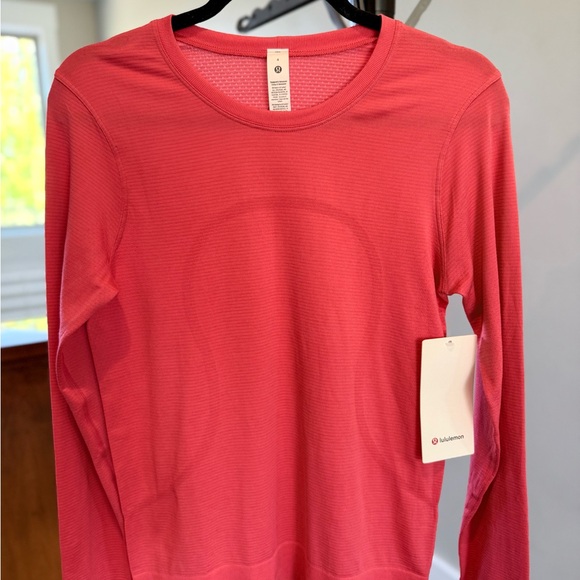 lululemon athletica Swiftly Relaxed Long Sleeve Top size 4 NWT - Picture 1 of 1